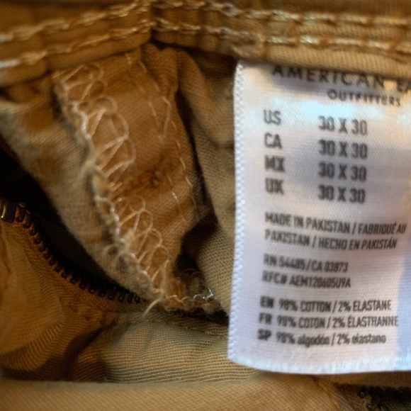 Men’s American Eagle Khaki Pants - Picture 4 of 5